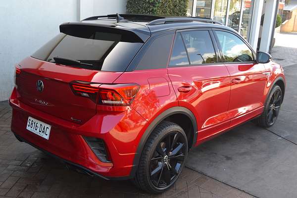 2022 Volkswagen T-Roc 140TSI R-Line D11