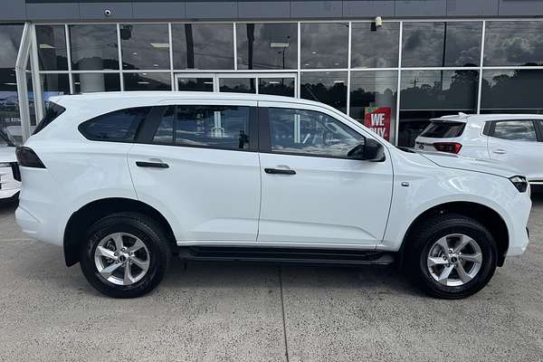 2025 Isuzu MU-X LS-M