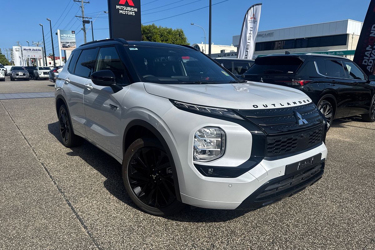 2024 Mitsubishi Outlander PHEV GSR ZM