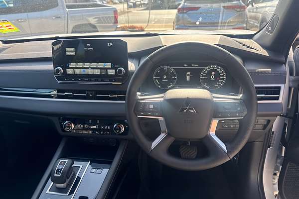 2024 Mitsubishi Outlander PHEV GSR ZM