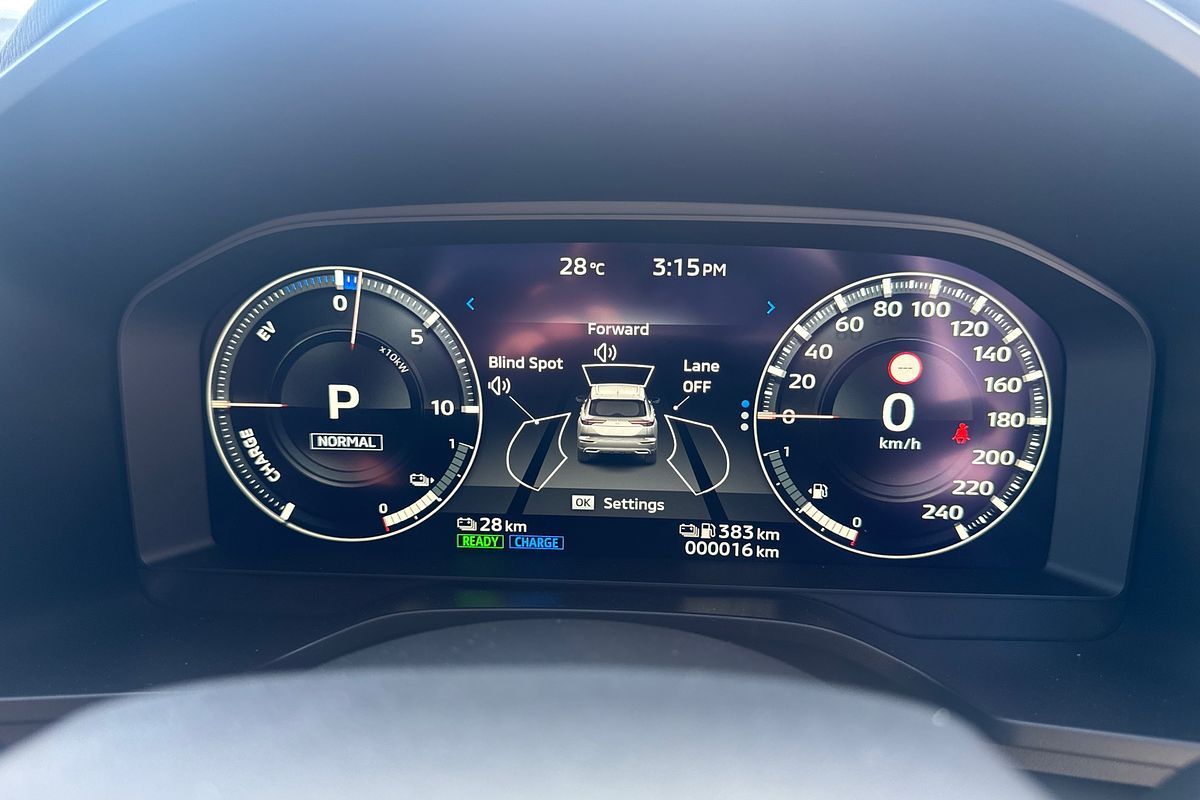 2024 Mitsubishi Outlander PHEV GSR ZM