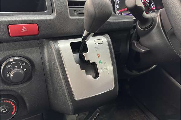 2019 Toyota Hiace Long DX 4WD