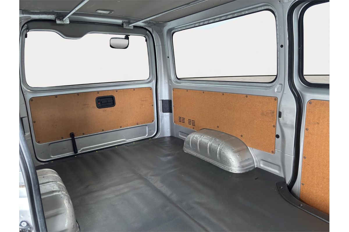 2019 Toyota Hiace Long DX 4WD
