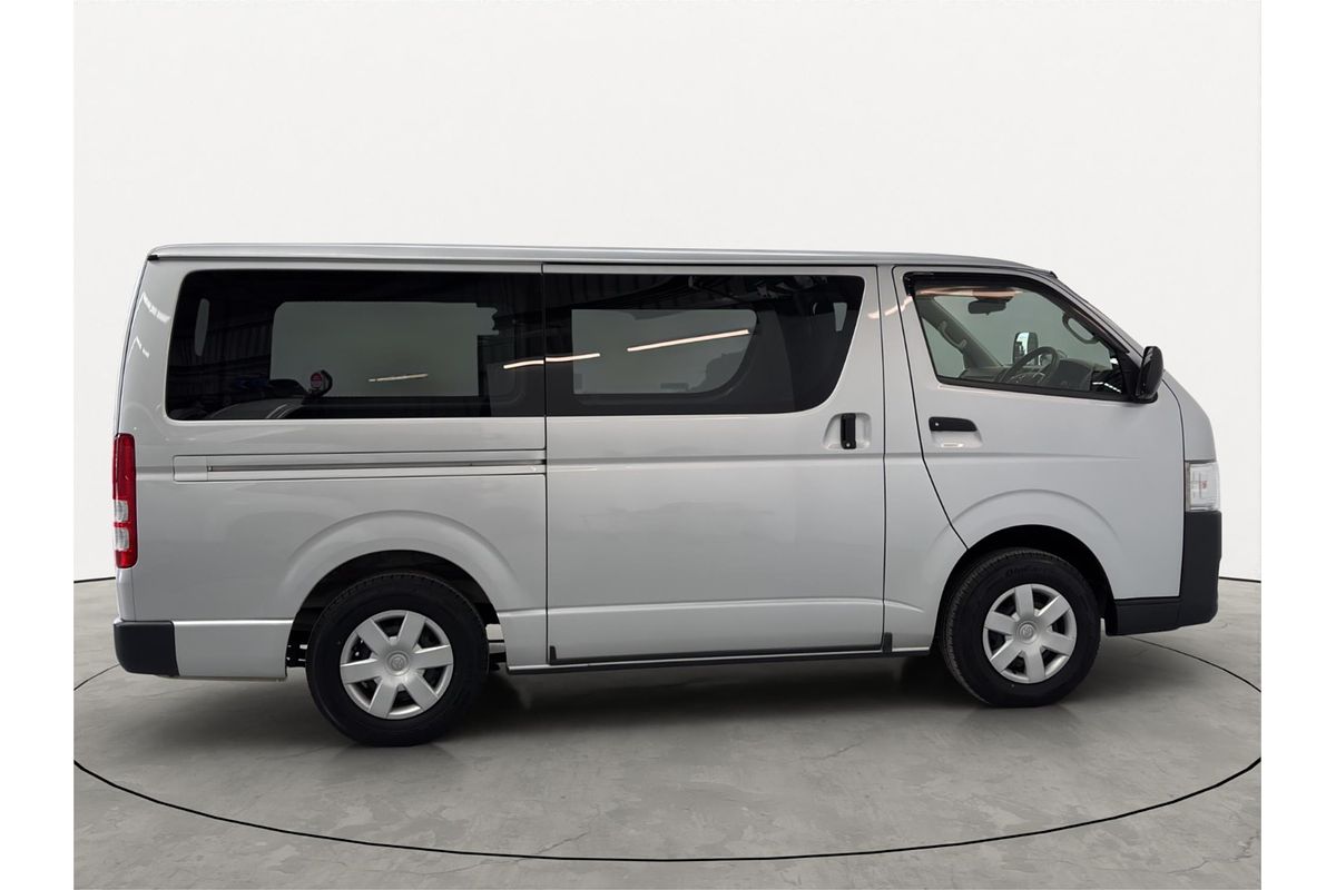 2019 Toyota Hiace Long DX 4WD