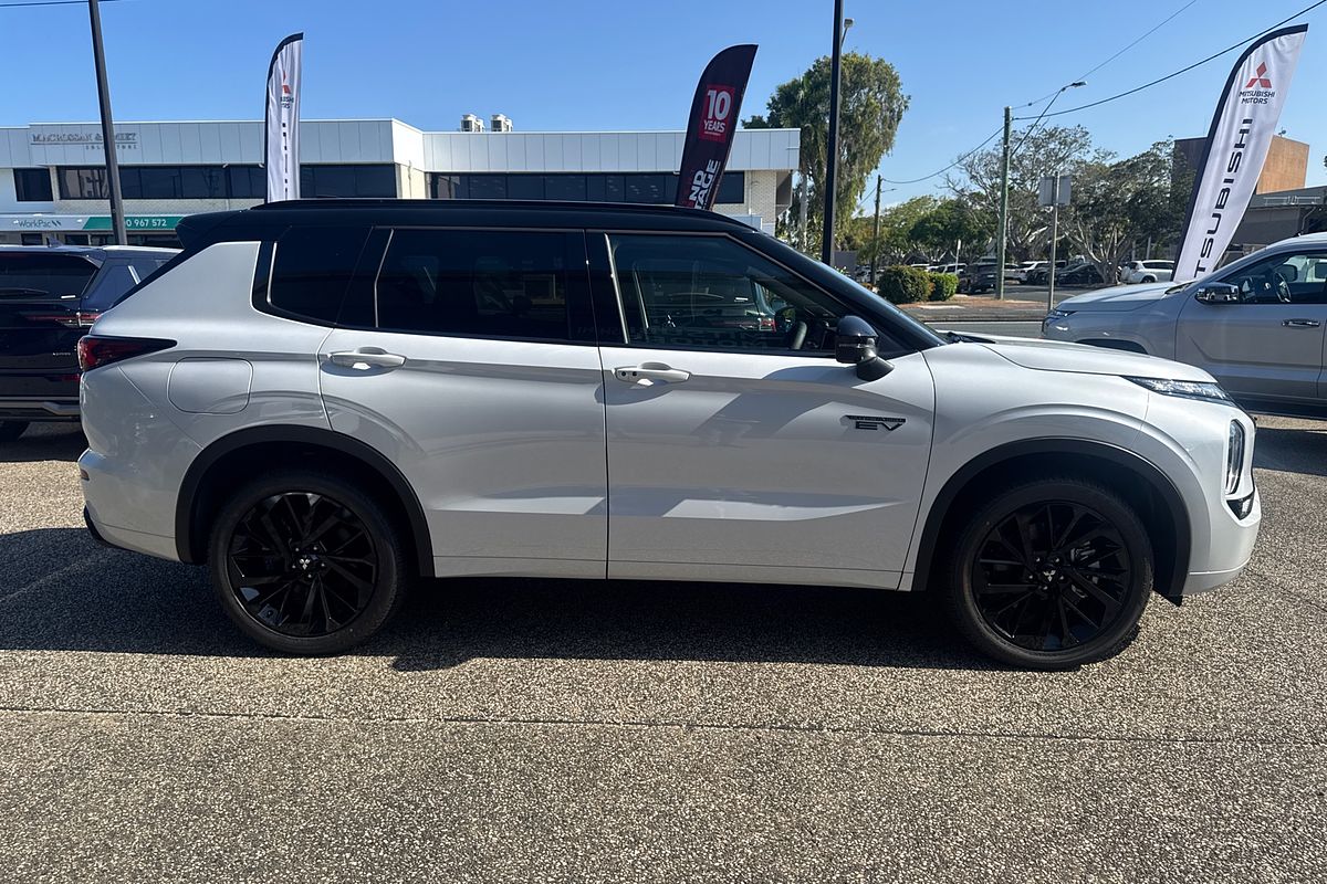 2024 Mitsubishi Outlander PHEV GSR ZM