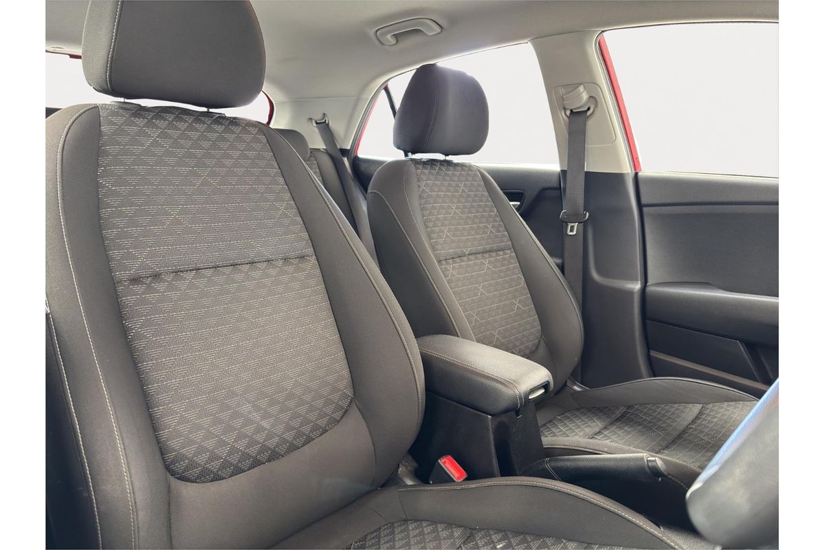 2017 Kia Rio S YB