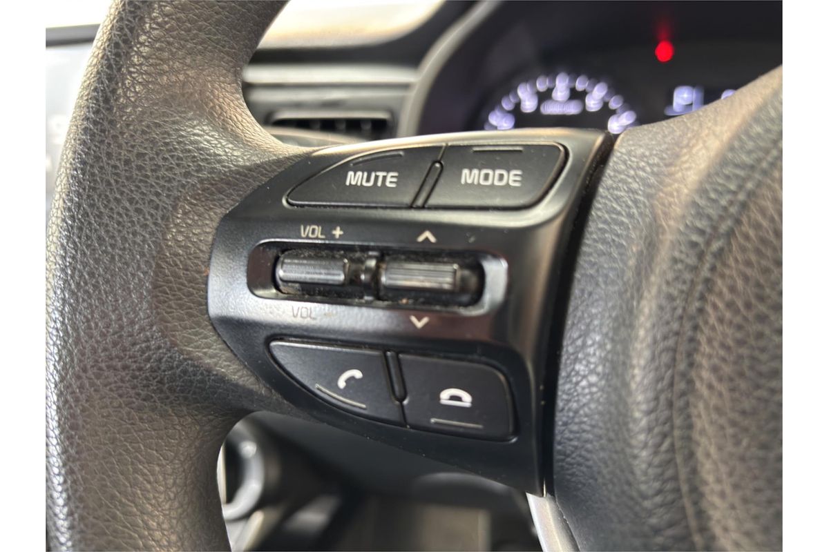 2017 Kia Rio S YB