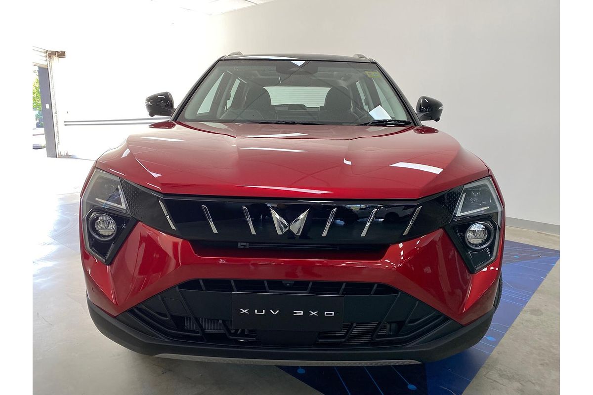 2025 Mahindra XUV3XO AX7L