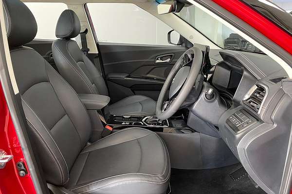 2025 Mahindra XUV3XO AX7L