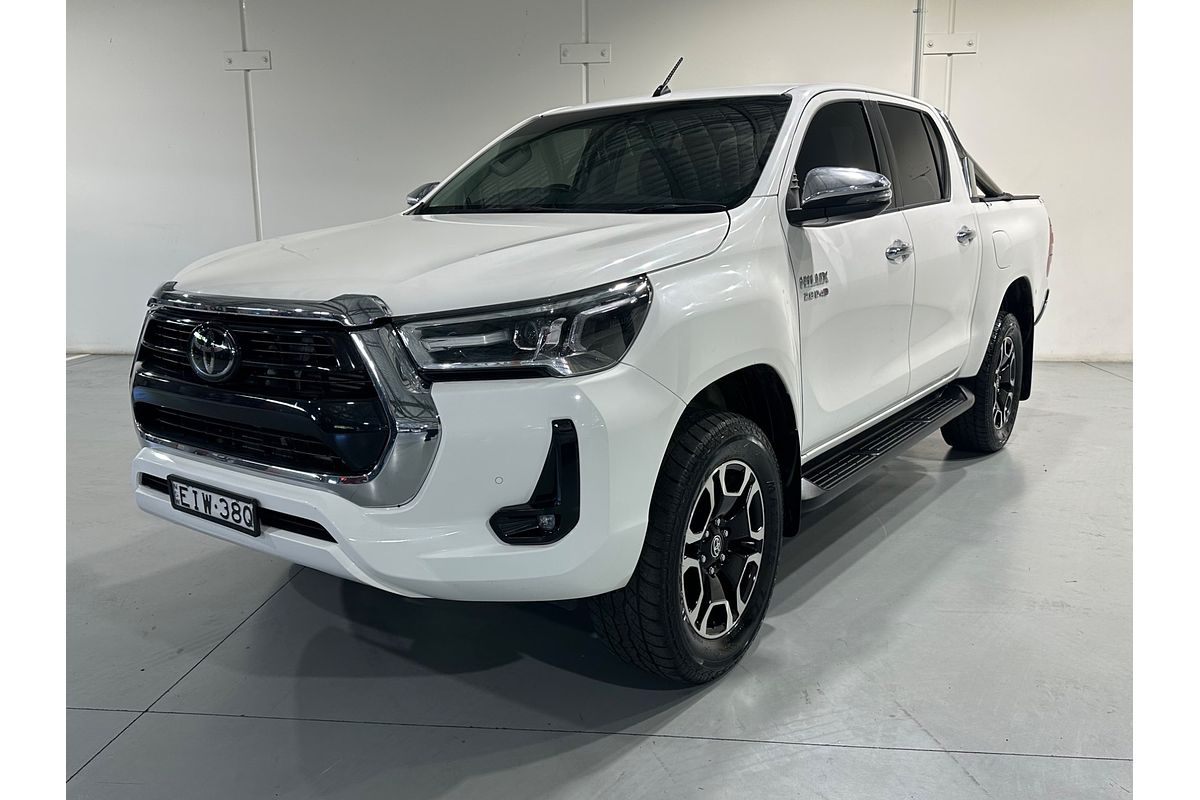 2020 Toyota Hilux SR5 GUN126R 4X4