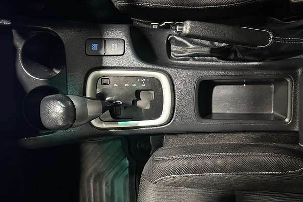 2020 Toyota Hilux SR5 GUN126R 4X4