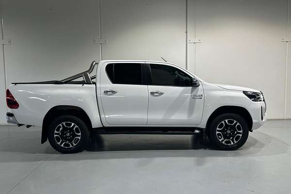 2020 Toyota Hilux SR5 GUN126R 4X4