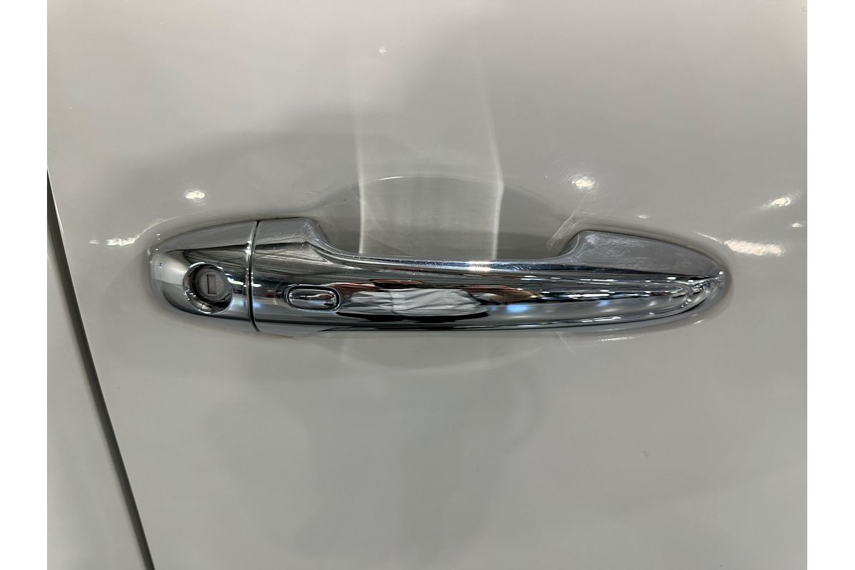 2020 Toyota Hilux SR5 GUN126R 4X4