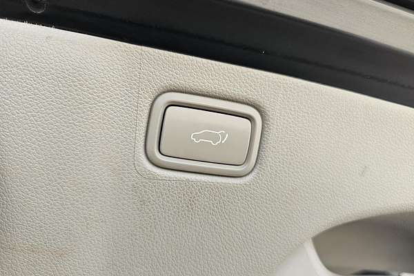 2019 Kia Carnival Platinum YP