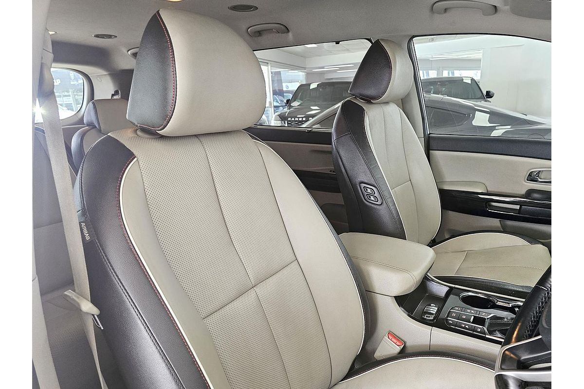 2019 Kia Carnival Platinum YP