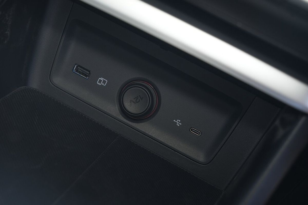 2025 MG ZS Essence ZS32