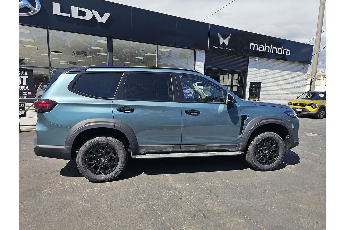 2025 LDV D90 Executive SV9A