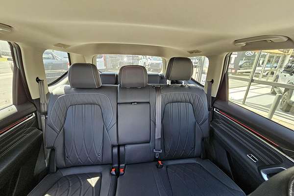 2025 LDV D90 Executive SV9A
