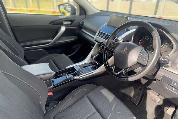 2018 Mitsubishi Eclipse Cross LS YA