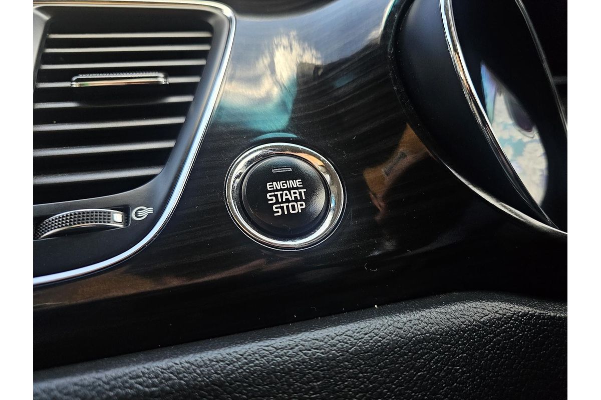 2019 Kia Carnival Platinum YP