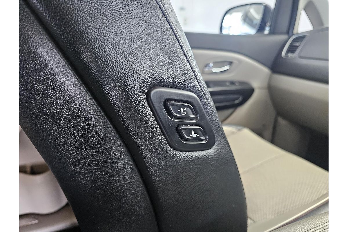2019 Kia Carnival Platinum YP