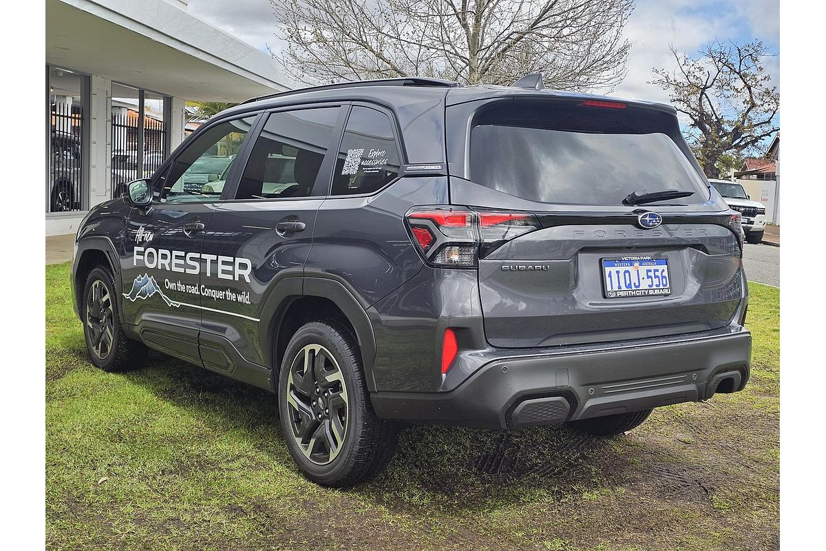 2025 Subaru Forester Touring S6