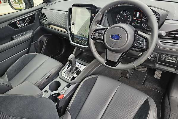2025 Subaru Forester Touring S6