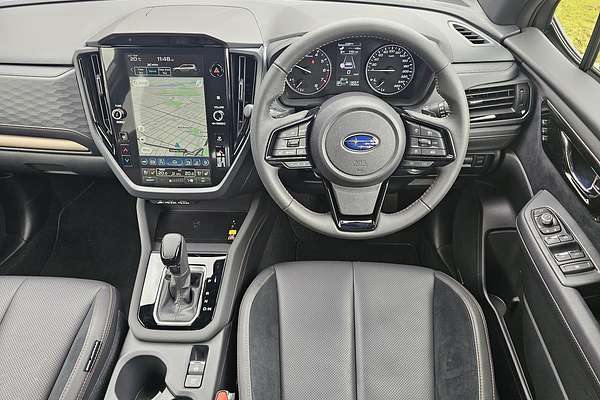 2025 Subaru Forester Touring S6