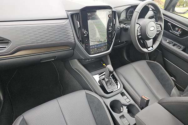 2025 Subaru Forester Touring S6