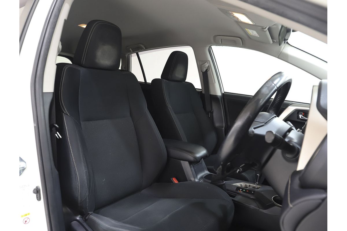 RAV 4 GXL-2WD 2.0L Petrol CVT 5 Door Wagon 3356340 002