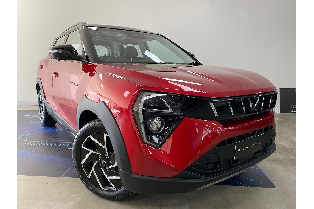 2025 Mahindra XUV3XO AX7L