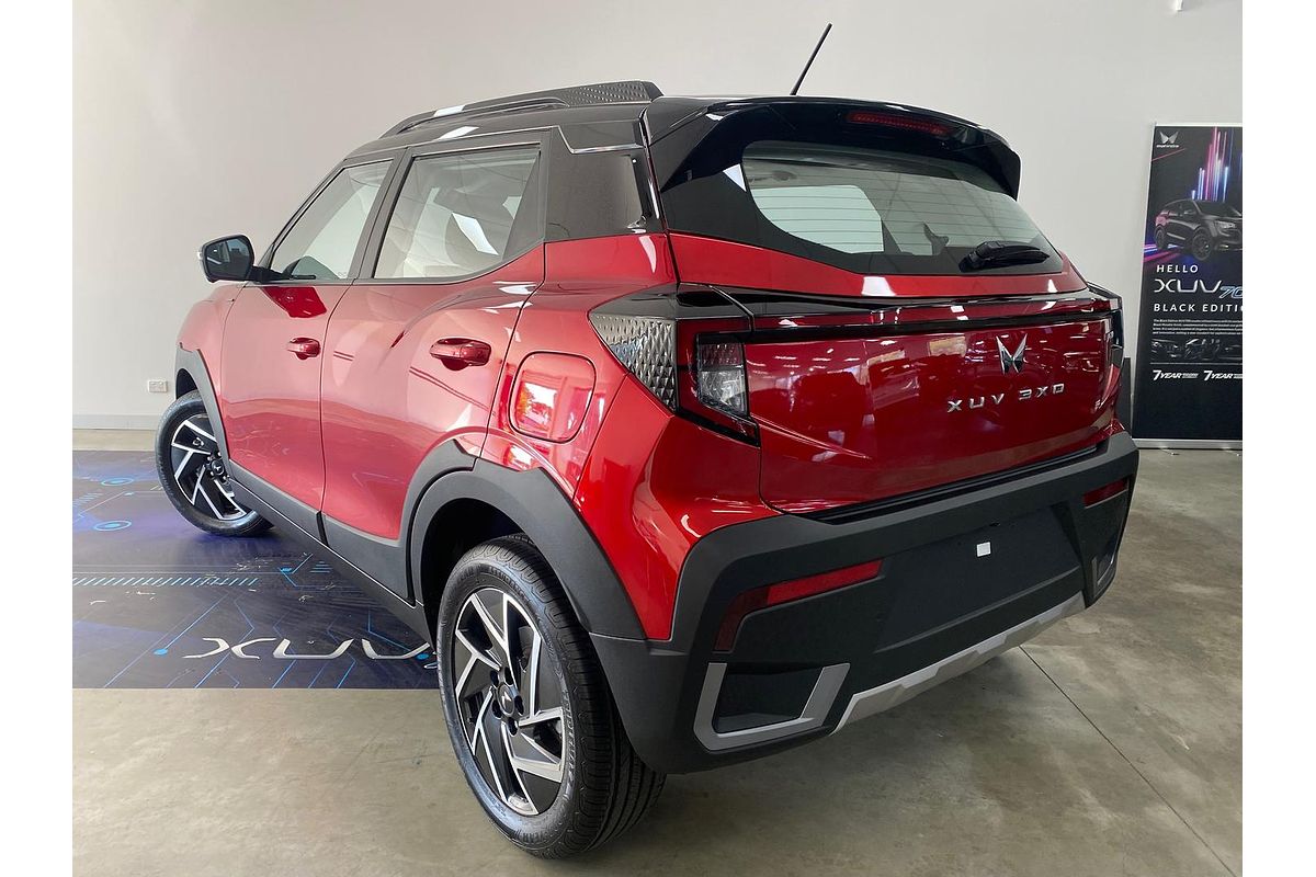 2025 Mahindra XUV3XO AX7L