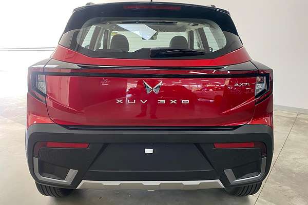 2025 Mahindra XUV3XO AX7L
