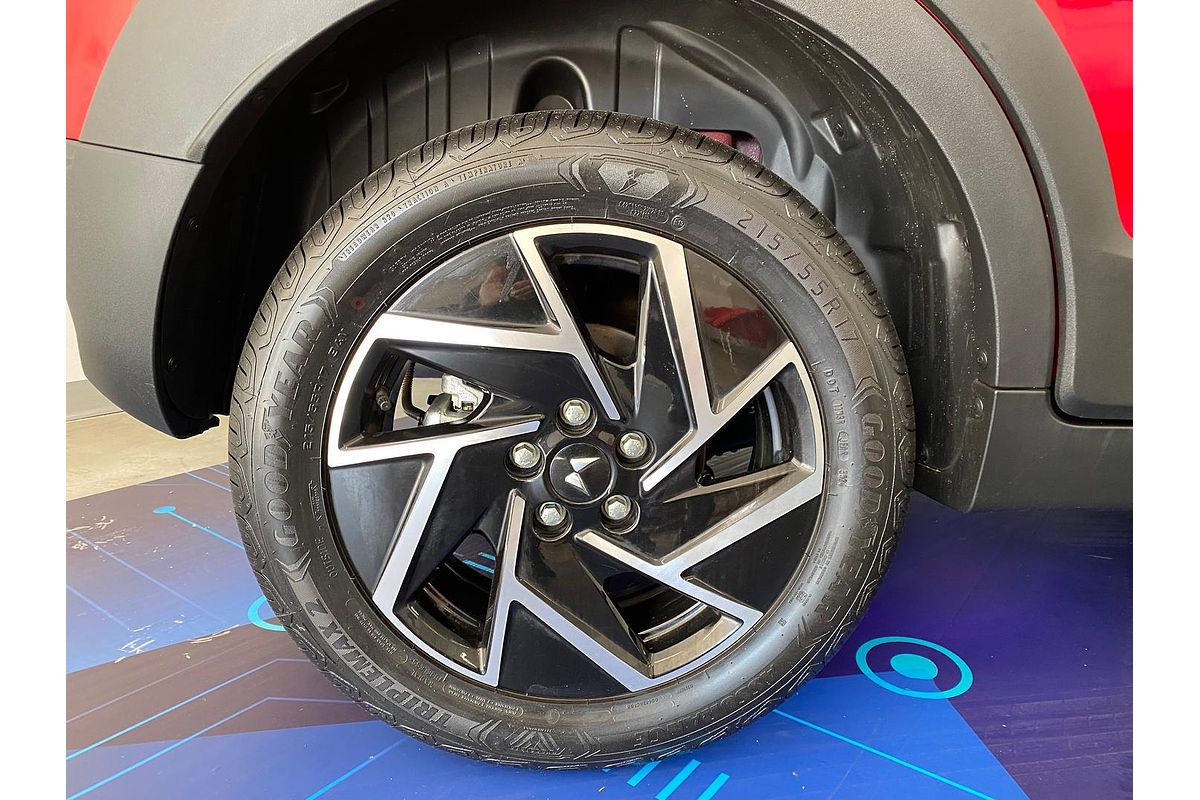 2025 Mahindra XUV3XO AX7L