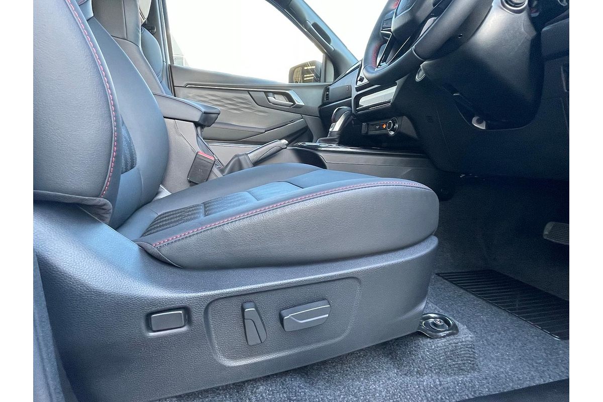 2025 Isuzu D-MAX X-TERRAIN 4X4