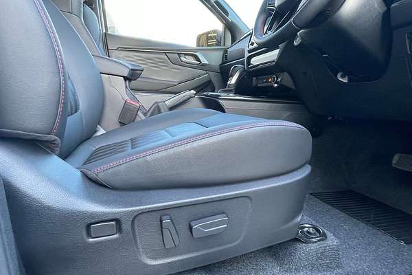 2025 Isuzu D-MAX X-TERRAIN 4X4