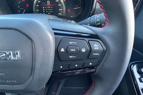 2025 Isuzu D-MAX X-TERRAIN 4X4