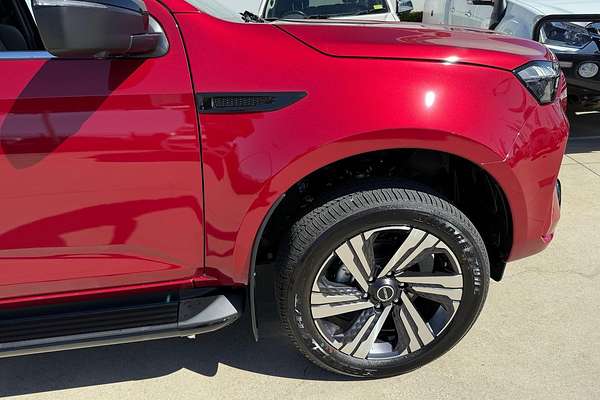 2025 Isuzu MU-X LS-T