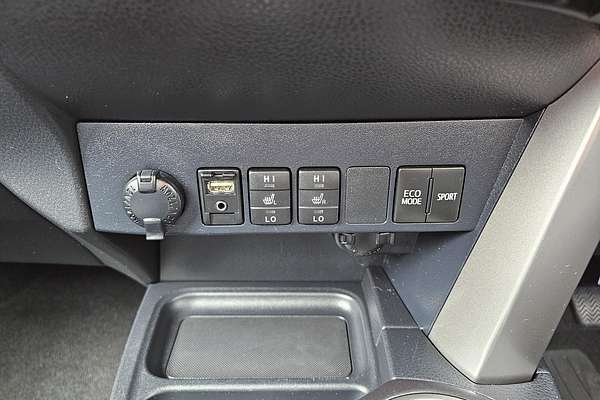 2016 Toyota RAV4 Cruiser ASA44R