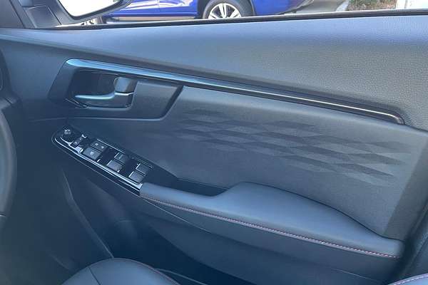 2025 Isuzu D-MAX X-TERRAIN 4X4