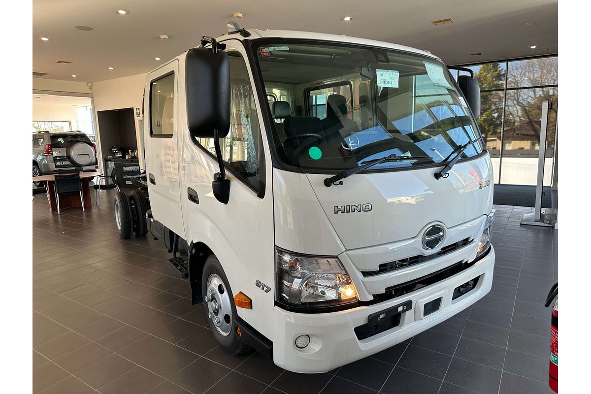 2024 Hino 300 Series 617 Crew 4x2 LWB