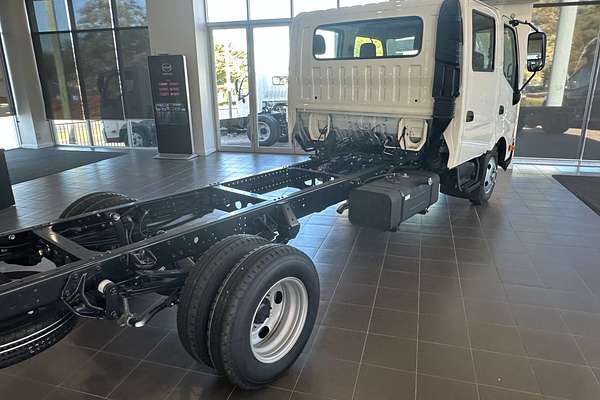 2024 Hino 300 Series 617 Crew 4x2 LWB