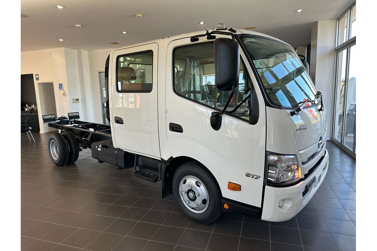 2024 Hino 300 Series 617 Crew 4x2 LWB