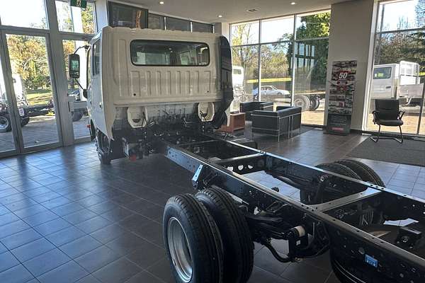 2024 Hino 300 Series 617 Crew 4x2 LWB