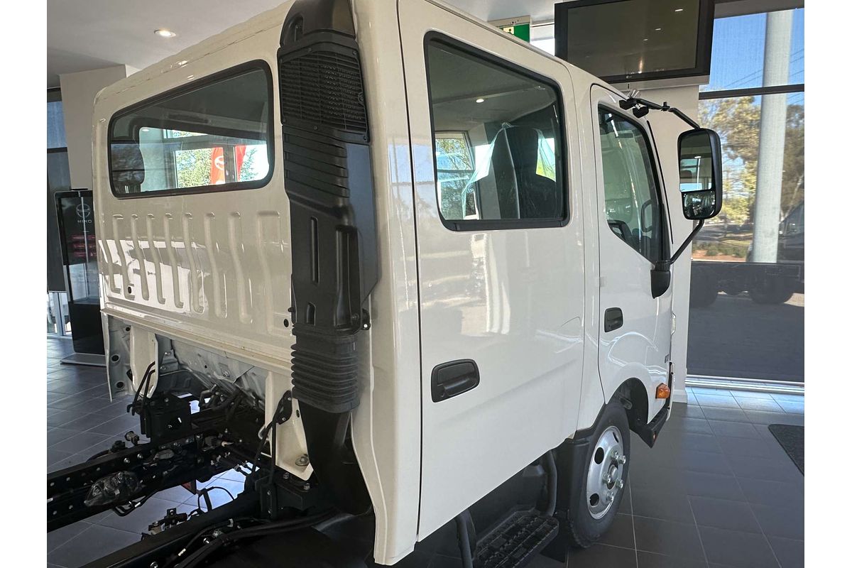 2024 Hino 300 Series 617 Crew 4x2 LWB