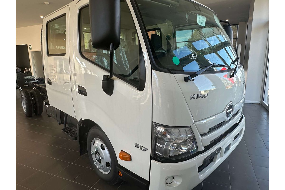 2024 Hino 300 Series 617 Crew 4x2 LWB