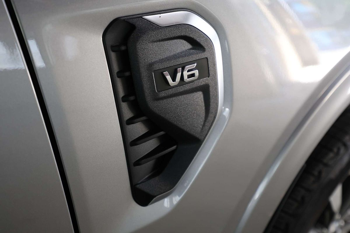 2024 Ford Everest Platinum 3.0L