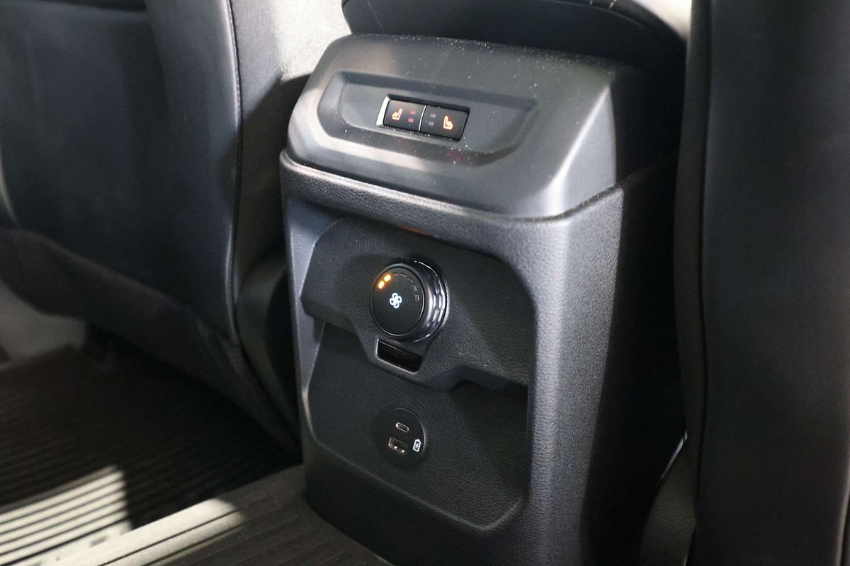 2024 Ford Everest Platinum 3.0L