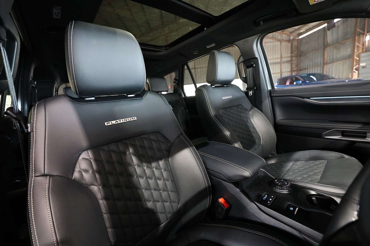 2024 Ford Everest Platinum 3.0L