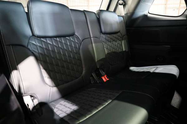 2024 Ford Everest Platinum 3.0L